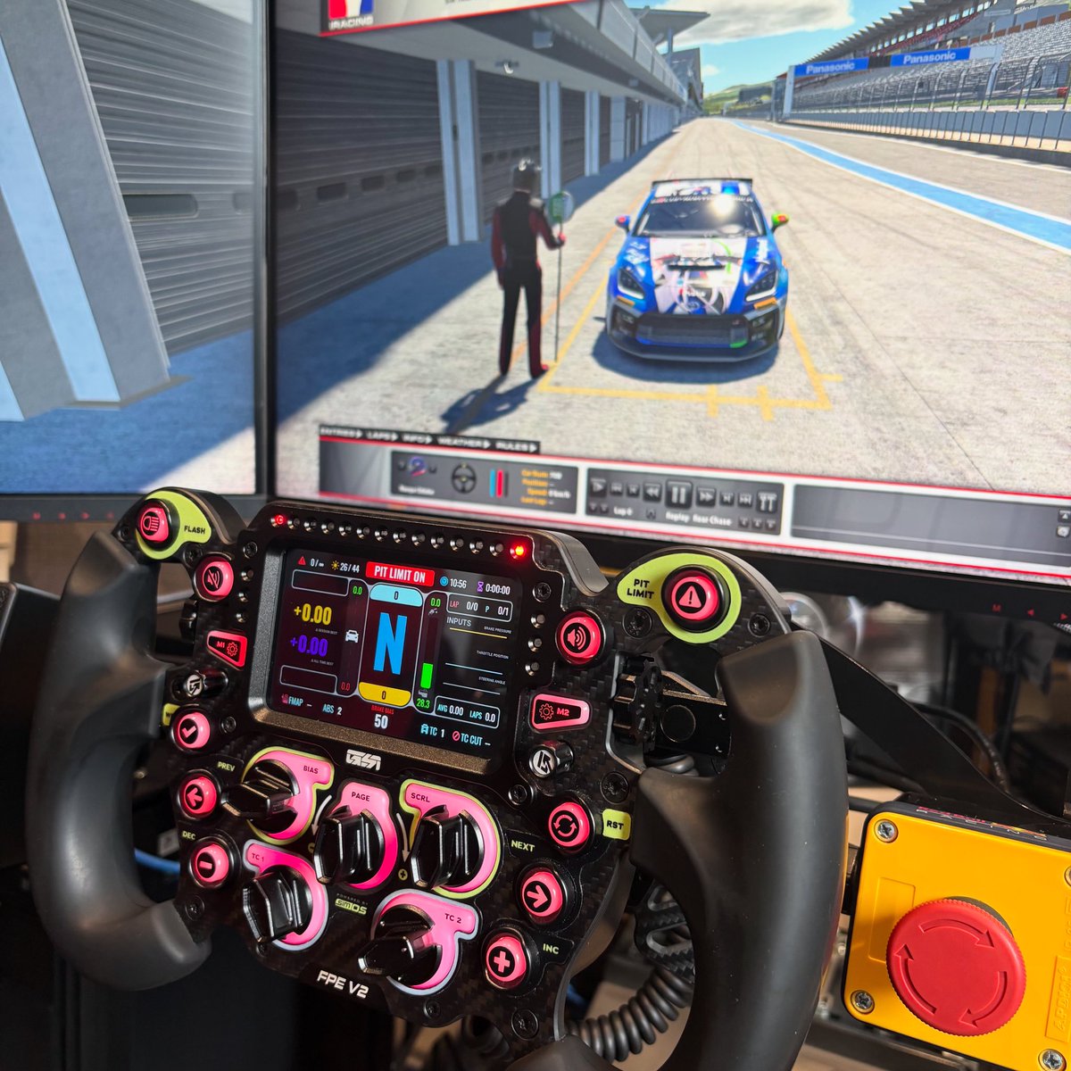 こんにちは。7月5日に夜開催のiRacingを使ったレース『SeCR』にPistaの筐体から参加出来ます！！
コースは富士スピードウェイ、車両はクラブマンクラスがGR86、エキスパートクラスはSF23となっております。挑戦してみませんか？
