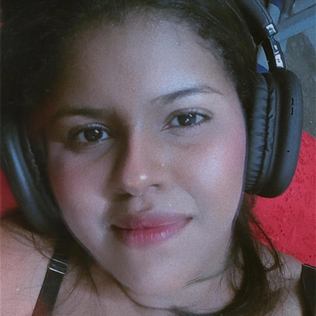 laayolly's tweet photo. #NewProfilePic https://t.co/kz0kkYtesD