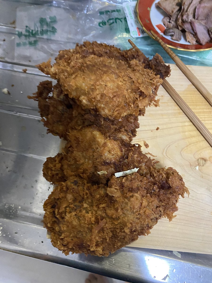 イノカツ作りました
散らかっててすみません