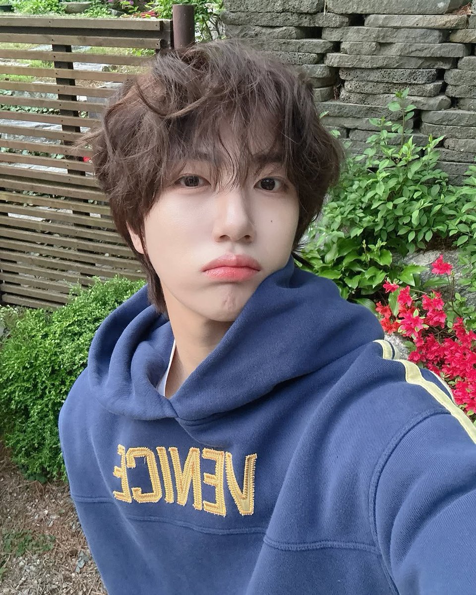 tadaimna's tweet photo. Blep. https://t.co/ClXZzTtnQg