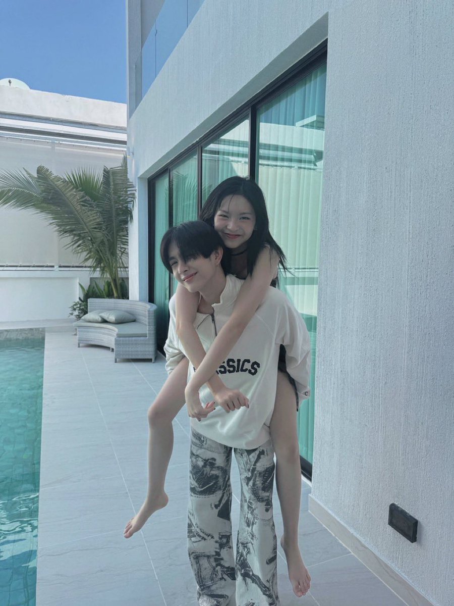 purelyCUletterUNfriendYOUอูฮุ้วอูฮุ้วว tweet media