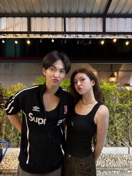 purelyCUletterUNfriendYOUอูฮุ้วอูฮุ้วว tweet media