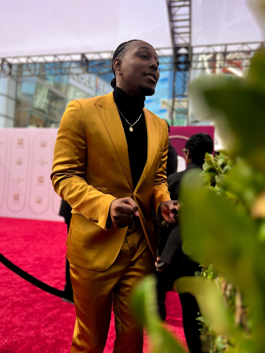 terrellgrice's tweet image. 💛 #BETAwards2025