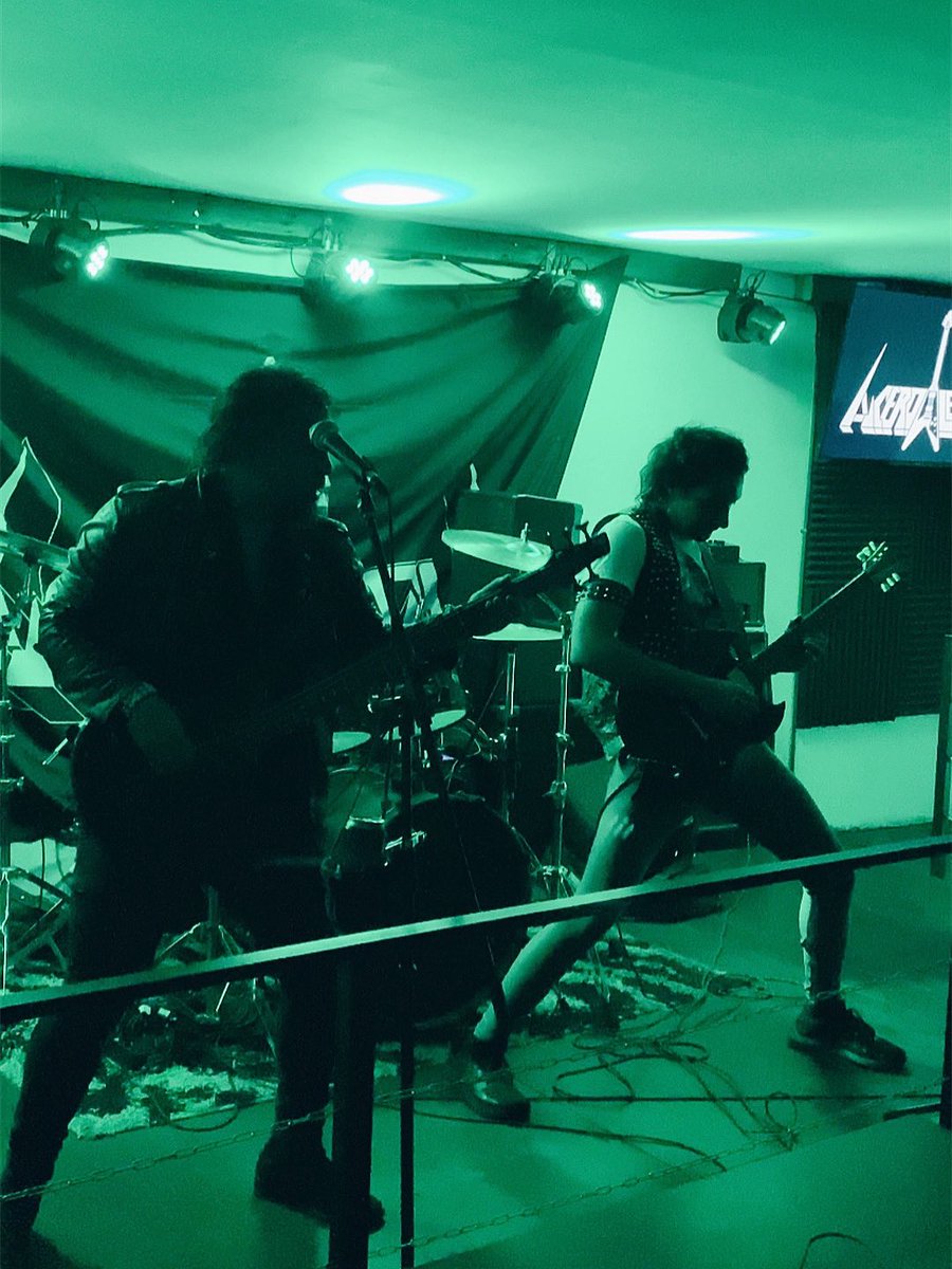 Locos por el Metal Fanzine tweet media