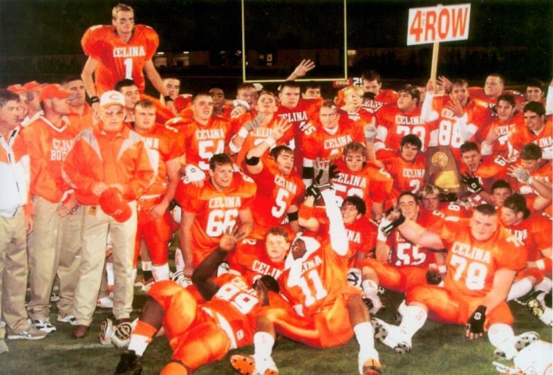 𝗖𝗿𝗮𝘇𝘆 𝘀𝘁𝗮𝘁: Celina’s ‘98-02 win streak (1498 days) lasted longer than the United States’ involvement in WWII (1396 days) #txhsfb