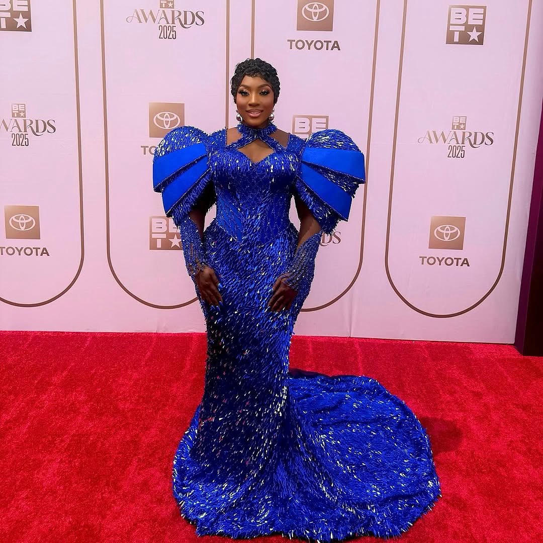 introvrt876's tweet photo. @spiceofficial slaying the BET red carpet https://t.co/KUp1rz6p7E