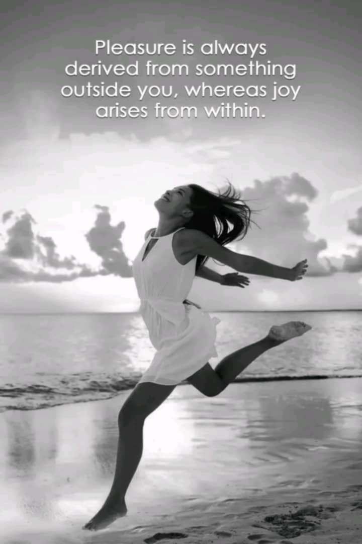 Mia Comia (@comiamia03) on Twitter photo 