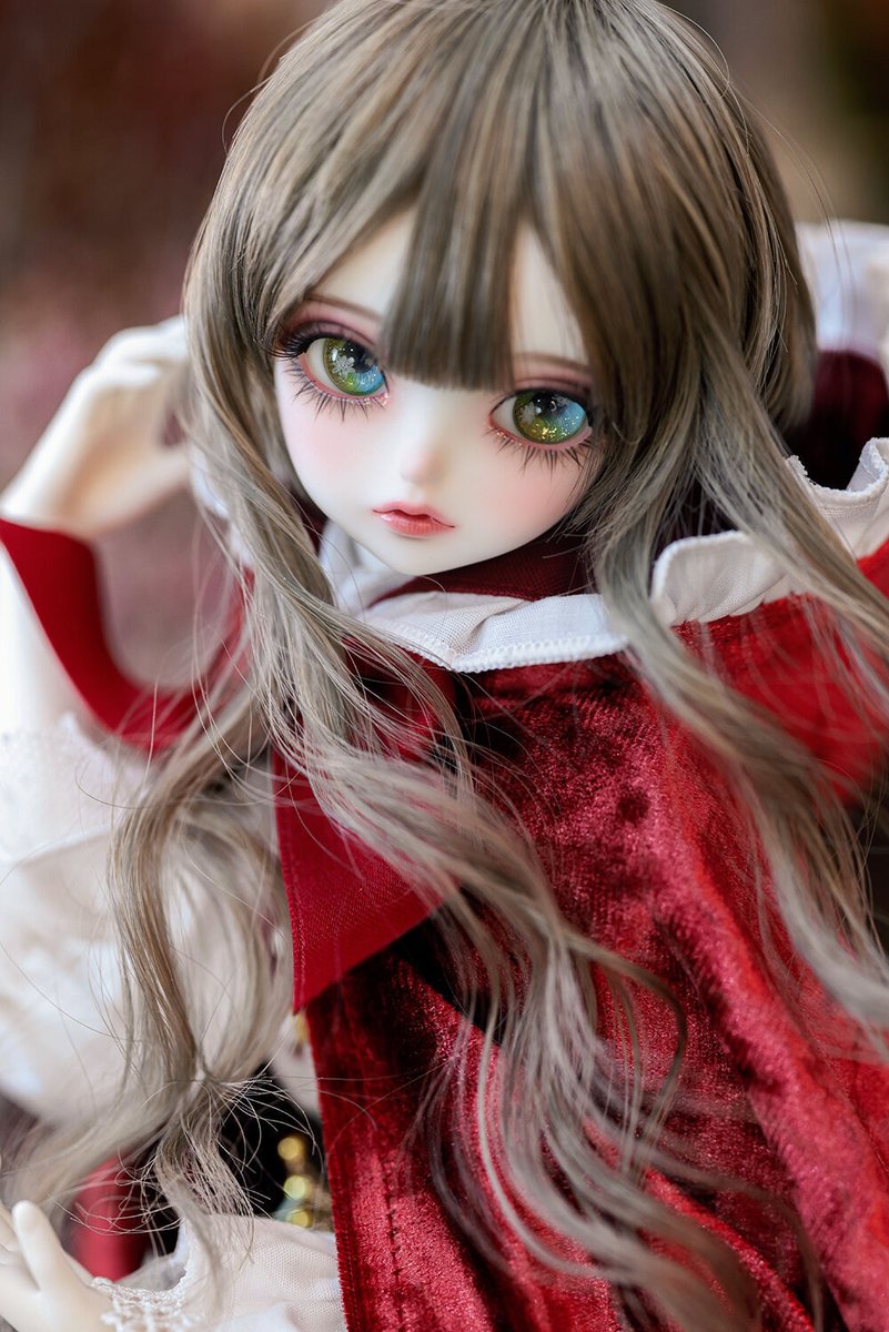 DOLK×Peak's Woods】🐺15体限定🐺 復刻中の『赤ずきんLady bee』はご覧