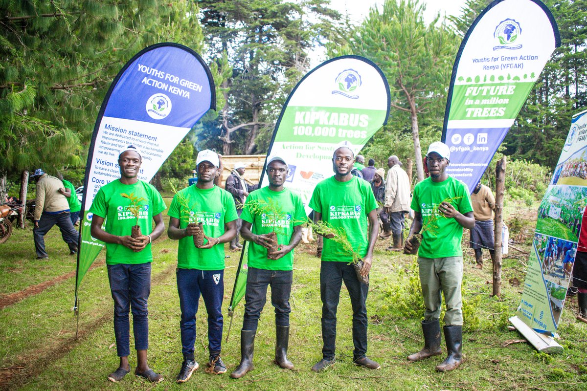 yfga_kenya's tweet photo. 🌱 Youth-led climate action in Kipkabus!
@YFGAK_Kenya is on a mission to plant 100,000 trees 🌍🌳
We’re taking bold steps for a greener, sustainable future.
#Kipkabus100KTrees #YGAK #YouthForClimate #TreePlanting #ClimateAction #GreenKenya #FutureInAMillionTrees https://t.co/aTDR5FWuni