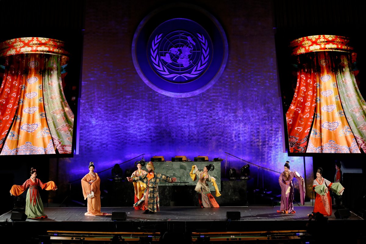 We once again thank all the incredibly talented artists for their performance at this year's International Day for #DialogueAmongCivilizations!