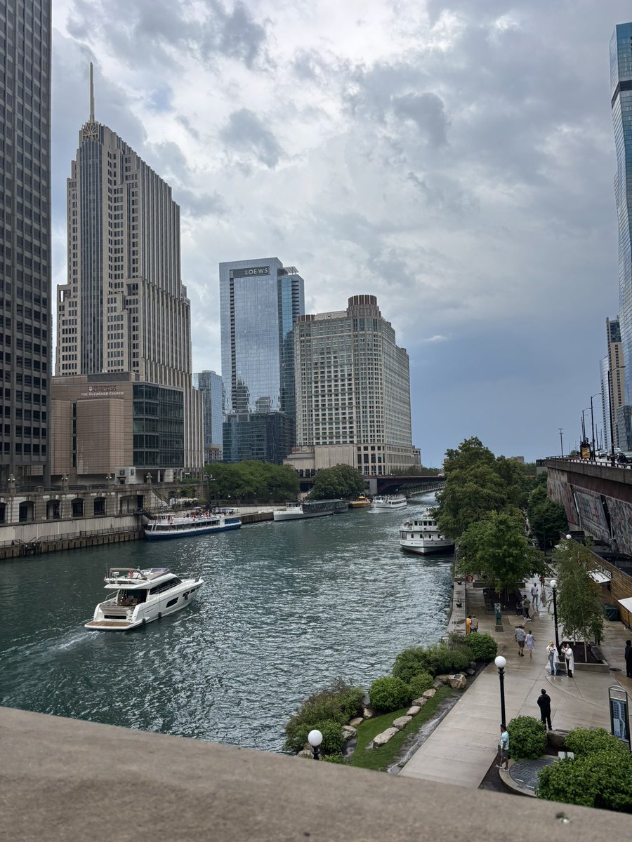 Probably shook 200 strangers hands today

Met with owners of the countless  companies casually saying 

“We did $60M last year and forecast to do $100M this year”

Get in-person!