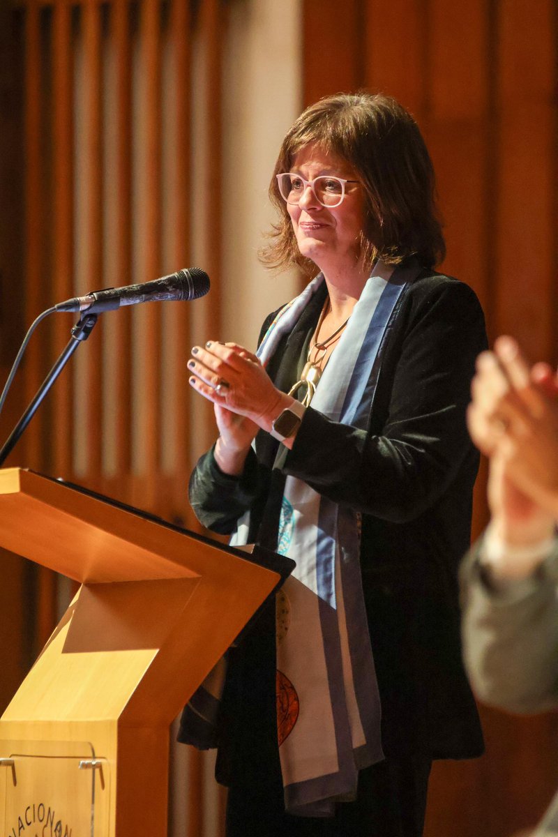 Karina Batthyány tweet media