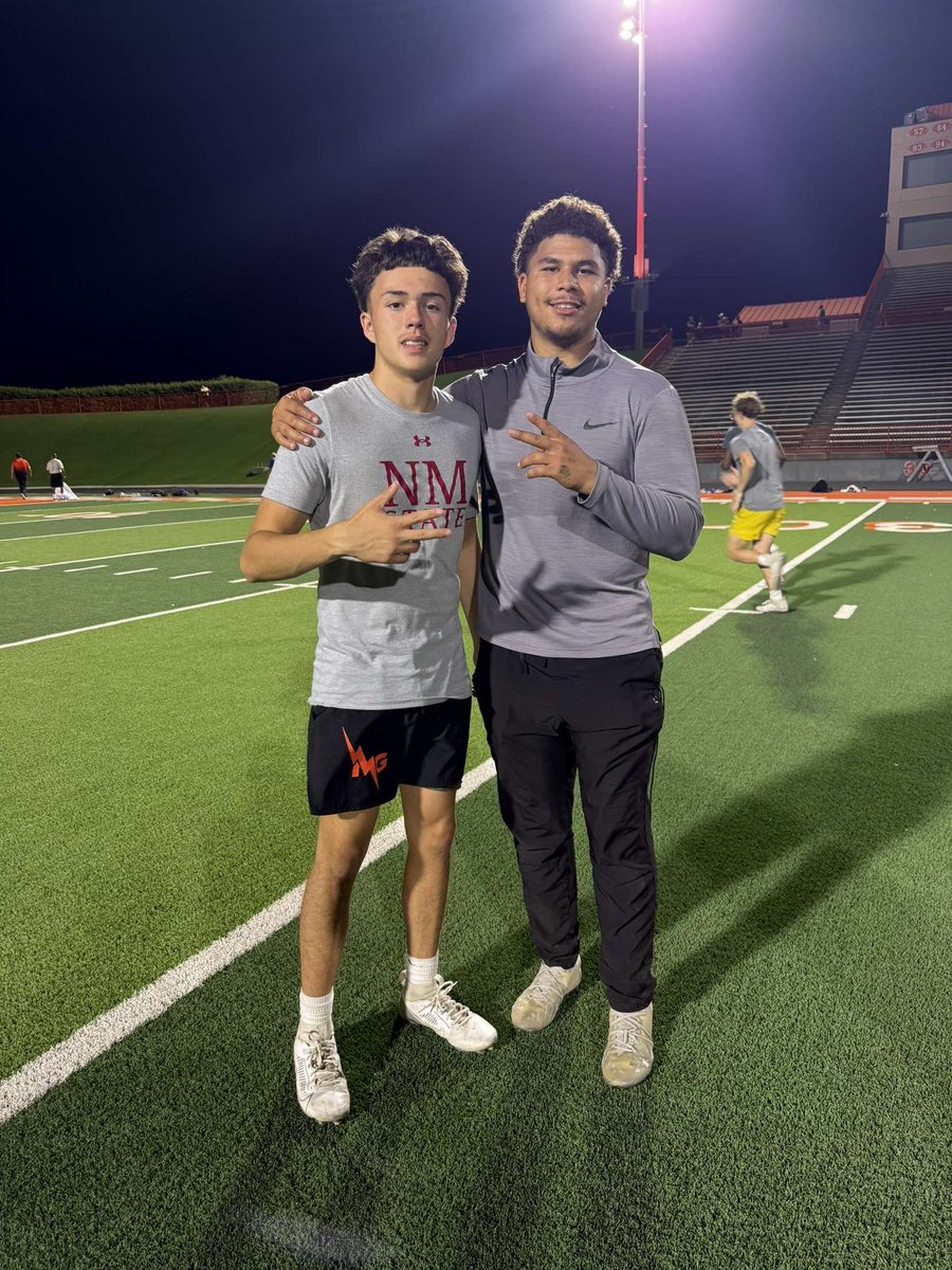 Brody Rodriguez (@brody_rodd) on Twitter photo Blessed for another chance to get better. Thank you Coaches! <a href="/CoachKelleyLee/">Kelley Lee</a> <a href="/CoachRRod70/">Robert Rodriguez</a> <a href="/CoachTaufaasau/">Kurt Taufa’asau</a> <a href="/NMHUFootball/">NMHU Football</a> <a href="/artesiafootball/">BulldogFootball 🏈🏆x32</a> #Classof2028 #OffSeason #ENMU #Linebacker Blessed for another chance to get better. Thank you Coaches! <a href="/CoachKelleyLee/">Kelley Lee</a> <a href="/CoachRRod70/">Robert Rodriguez</a> <a href="/CoachTaufaasau/">Kurt Taufa’asau</a> <a href="/NMHUFootball/">NMHU Football</a> <a href="/artesiafootball/">BulldogFootball 🏈🏆x32</a> #Classof2028 #OffSeason #ENMU #Linebacker
