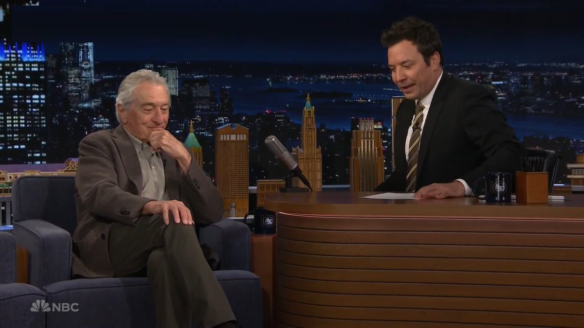 joseramonmarmtz's tweet photo. "You were my first guest ever on #LNJF, I'll never forget you did that": @jimmyfallon to Robert De Niro.
#FallonTonight https://t.co/OJtF1LrOvy