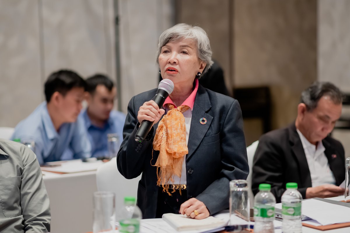 AusAmbLaos's tweet photo. 🇦🇺 supports SPS standards capacity building in 🇱🇦 under #RCEP. The #SPSStandards project co-organised by the Ministry of Health &amp; #RT4D, funded by 🇦🇺 &amp; 🇳🇿—helps Laos apply SPS measures, strengthen food safety &amp; boost trade. #AustraliaLaosPartnership #SafeTrade #RT4D https://t.co/qZpFUXrSke
