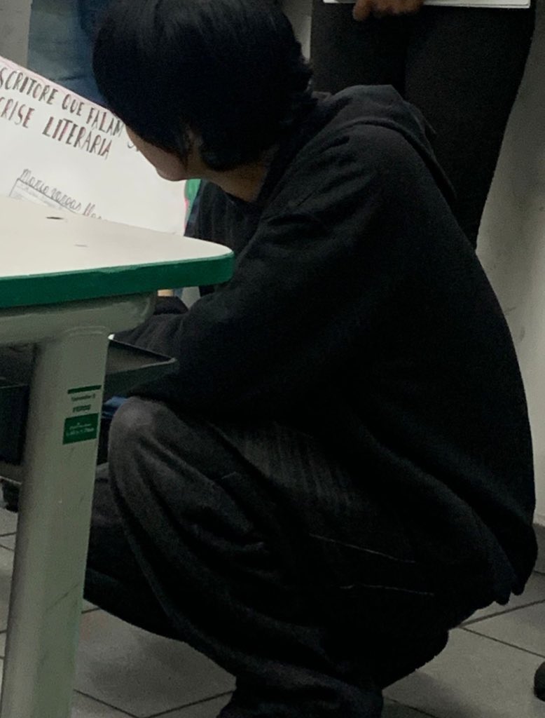 eu de penetra na apresentação dos bros :/