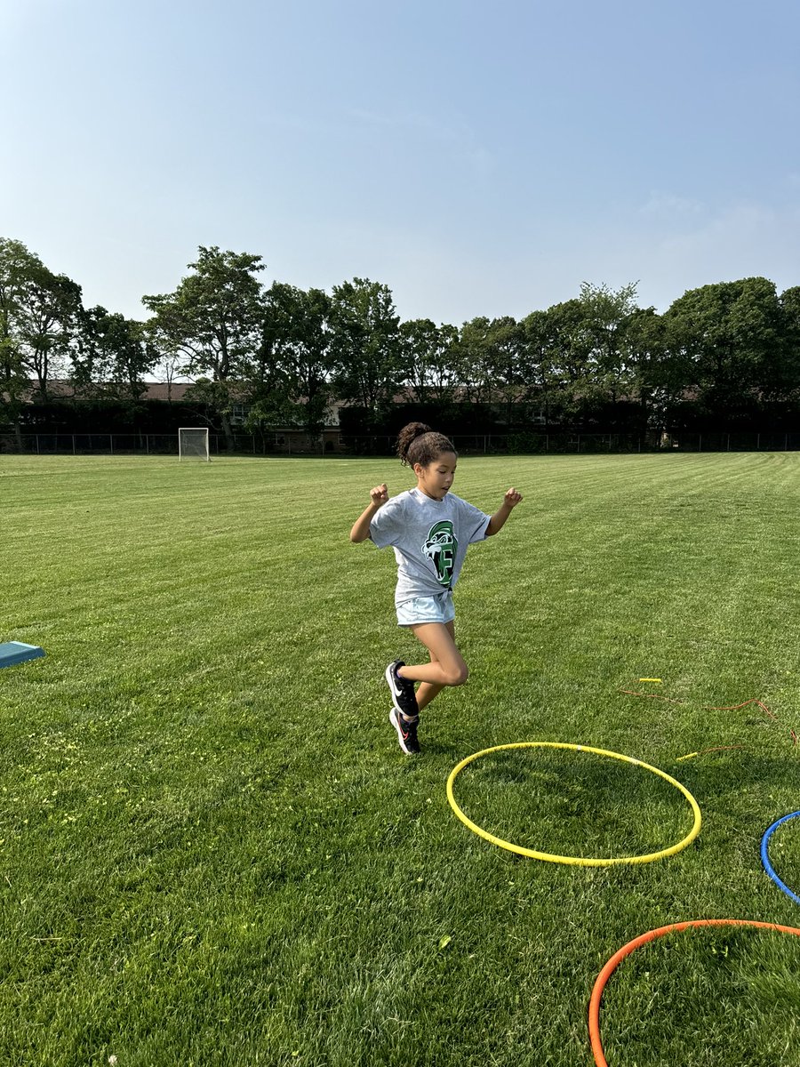 Ms. Hefferon tweet media