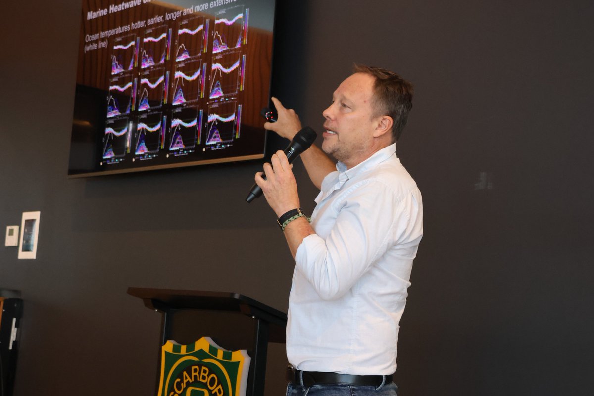 aims_gov_au's tweet image. .@aims_gov_au scientists were among the speakers at a special #WorldOceansDay event in Perth, covering ghost nets, cyclones, the relationship between corals and fish and coral bleaching at WA reefs. 

#WAMSI @AMSA_wa