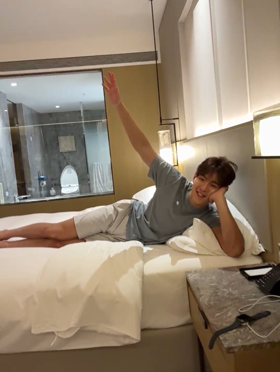 o__romi_'s tweet photo. 너!!!!!!! 우리가 이거 귀여워 하는 거 알고 있었어??????
엉 ??????? https://t.co/BlRVJWqjzs