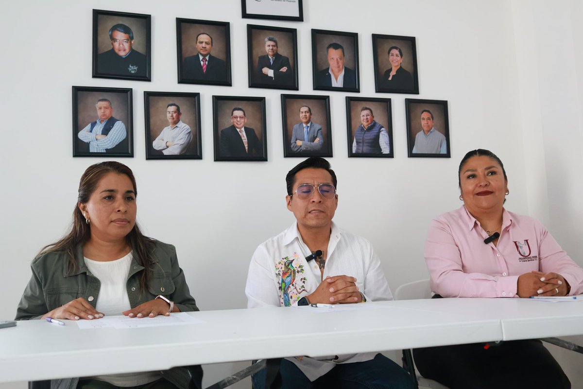 innombrable_mr's tweet image. #MartínRodríguez, presidente de la #UPET, encabezó la #firma de #convenio con la #UniversidadNOVA en Ciencias Jurídicas S.C. para que #agremiados a esta organización y familiares  tengan #beneficios de estudio en esta institución. Imagen: Cristihan Martínez / Nierika Images