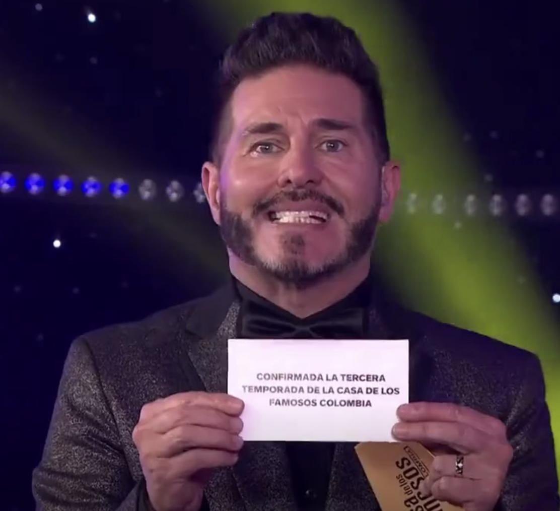EnaLCabrales's tweet photo. Por mi que se lo vea el jefe y la mamá porque yo no nena #LaCasaDeLosFamososCol2 #LaCasaDeLosFamososCol https://t.co/bIBarZ7PIv