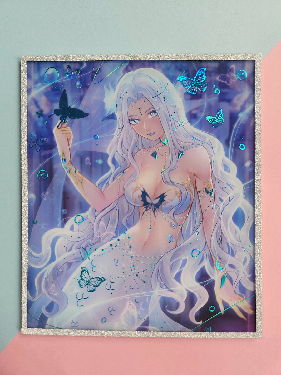 HebiNoAato's tweet photo. Our siren goddesss @LeeandLie  as a beautiful foil acrylic shikishi acrylic 💕💕

Amalee if you want one let me know and I will gladly send one 🥺

#monARTch #MultiverseMonarch
#art https://t.co/blWzCA3uRo