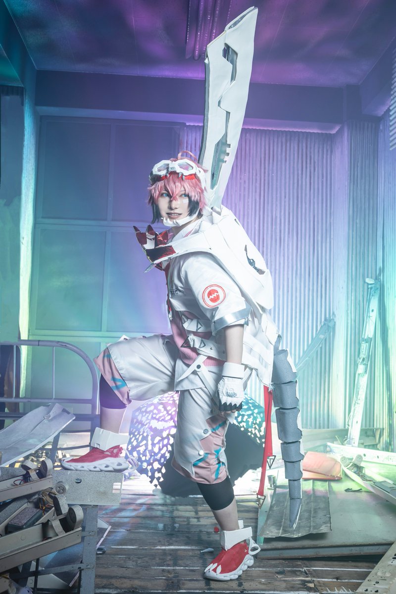 cos 🍱🦖

　　　　　　　　駆けつける

photo 空科式さん<a href="/karakashiki/">空科式</a> 
 #第一回コスプレ撮影研究交流会