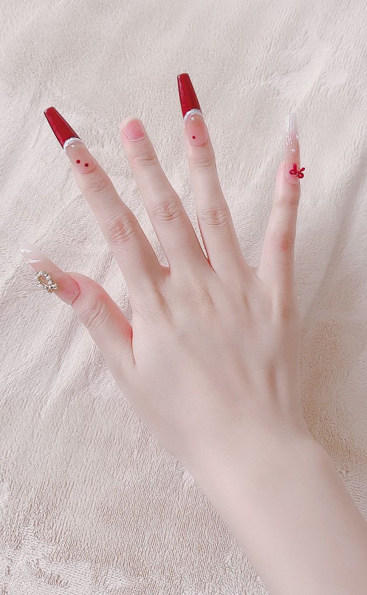 福利姬锤酱分享的黄推图片2 - 网红私拍内容