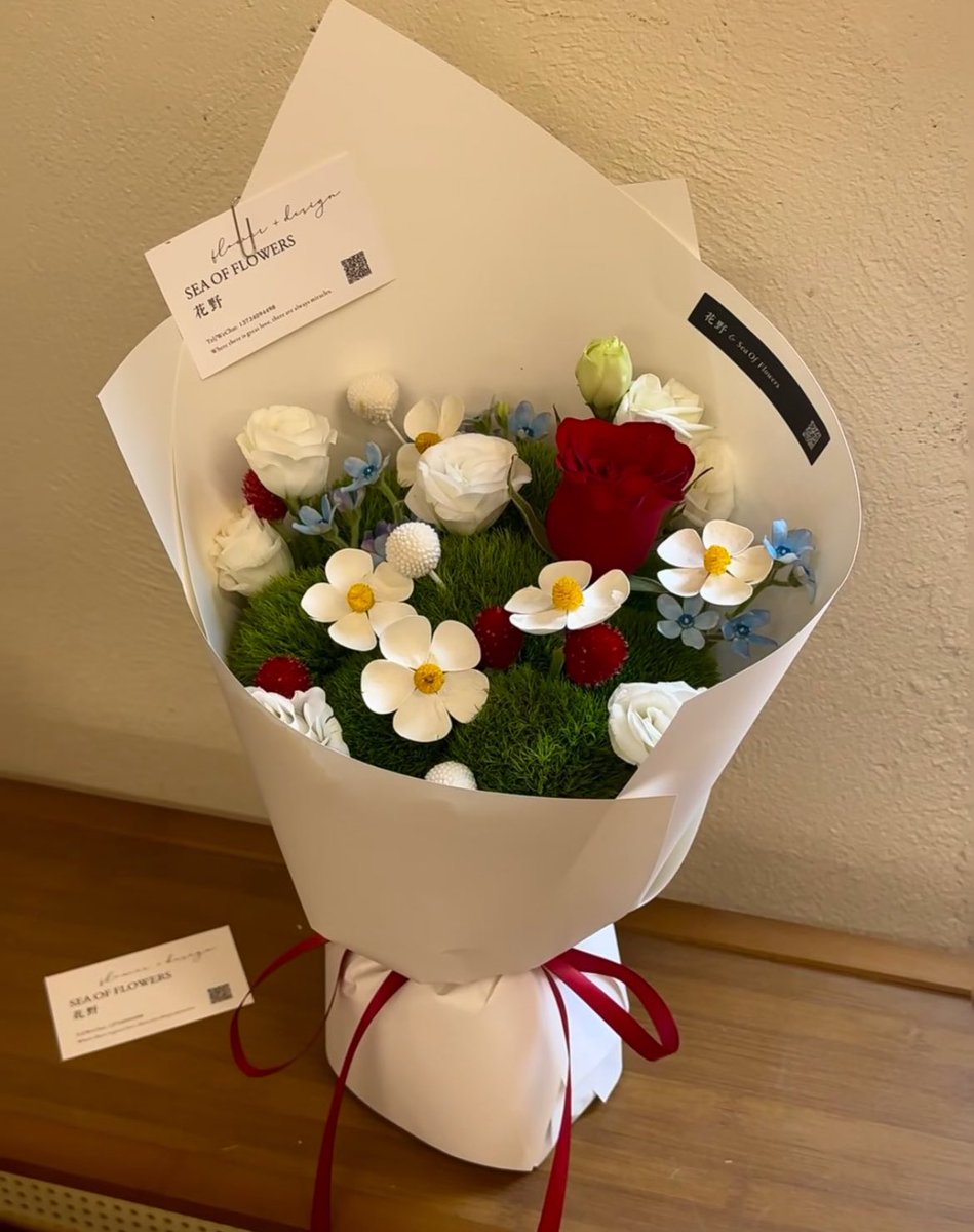 rinoon8229's tweet photo. こんな花束もらったら、一瞬で惚れ散らかします４選⇩ https://t.co/JGLmN6y19L