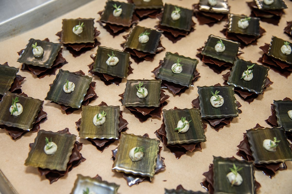 Sweet tooth wonderland. 🍫 Winter vibes were warmed with our Chocolate Degustation Dinner. 🍽️

What a thrill it was to welcome renowned Belgian pastry chef Michel Eyckerman to our Glen Waverley campus.

World-class insights 🤝 invaluable learning opportunity.