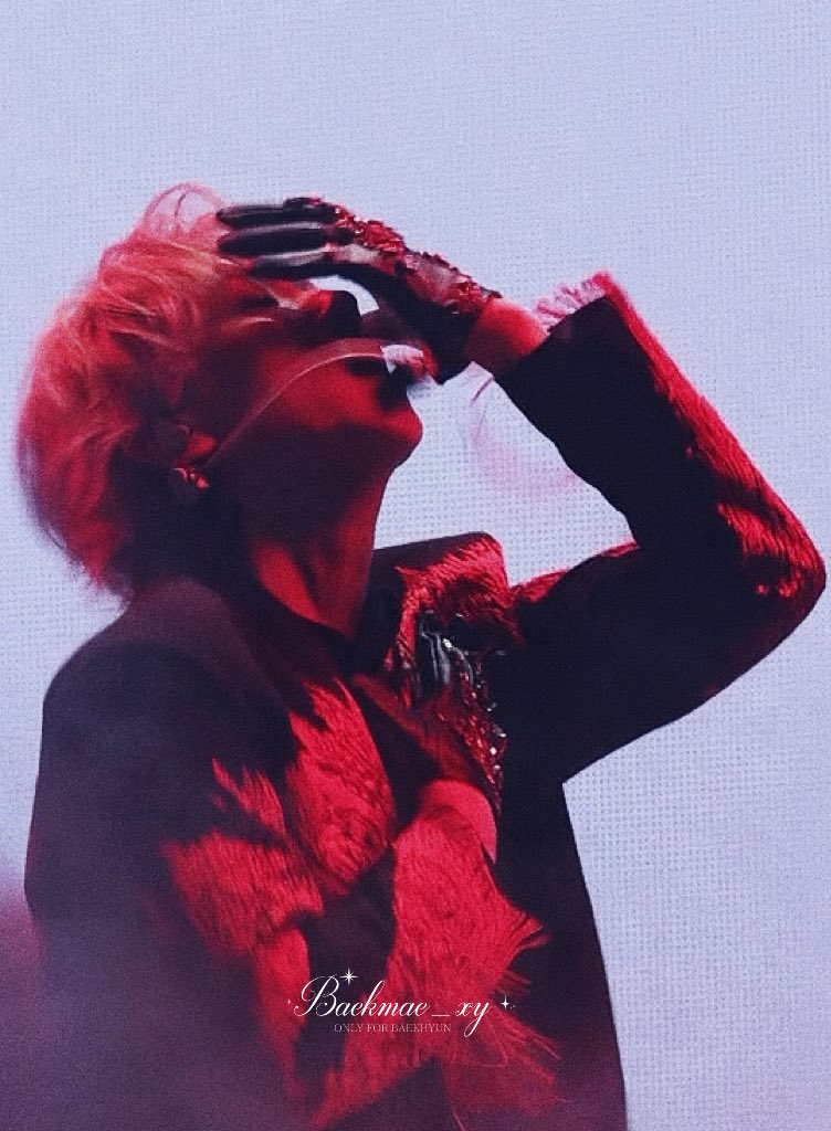 Baekmae_xy's tweet image. 20250608 BAEKHYUN WORLD TOUR &lt;Reverie&gt; in SEOUL
❤️🔥❤️🔥
@B_hundred_Hyun @BAEKHYUN_INB100
#BAEKHYUN #백현 #ベッキョン #伯贤