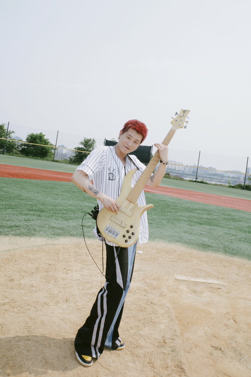 The_solutions1's tweet image. 들꽃 PERFORMANCE VIDEO 

⚾️Behind Photo 1

#솔루션스
#THESOLUTIONS
#들꽃 #김성근의겨울방학 #불꽃야구