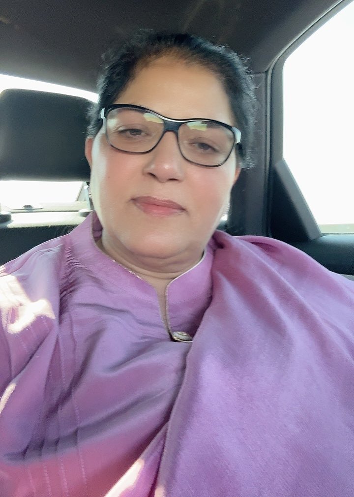 SURINDER JEET KAUR (ਸੁਰਿੰਦਰ ਜੀਤ ਕੌਰ) सुरिंदर जीत (@acp_surinder_k) on Twitter photo लब खामोश हैं, मगर आँखों में सैलाब छुपा है,
तस्वीर मुस्कुराती है, पर दर्द बेहिसाब छुपा है।
#जीत ✍️
<a href="/SURINDERJEET63/">SURINDER JEET KAUR (सुरेंद्र जीत कौर)</a>
<a href="/ACP_SURINDER_K/">SURINDER JEET KAUR (ਸੁਰਿੰਦਰ ਜੀਤ ਕੌਰ) सुरिंदर जीत</a> लब खामोश हैं, मगर आँखों में सैलाब छुपा है,
तस्वीर मुस्कुराती है, पर दर्द बेहिसाब छुपा है।
#जीत ✍️
<a href="/SURINDERJEET63/">SURINDER JEET KAUR (सुरेंद्र जीत कौर)</a>
<a href="/ACP_SURINDER_K/">SURINDER JEET KAUR (ਸੁਰਿੰਦਰ ਜੀਤ ਕੌਰ) सुरिंदर जीत</a>