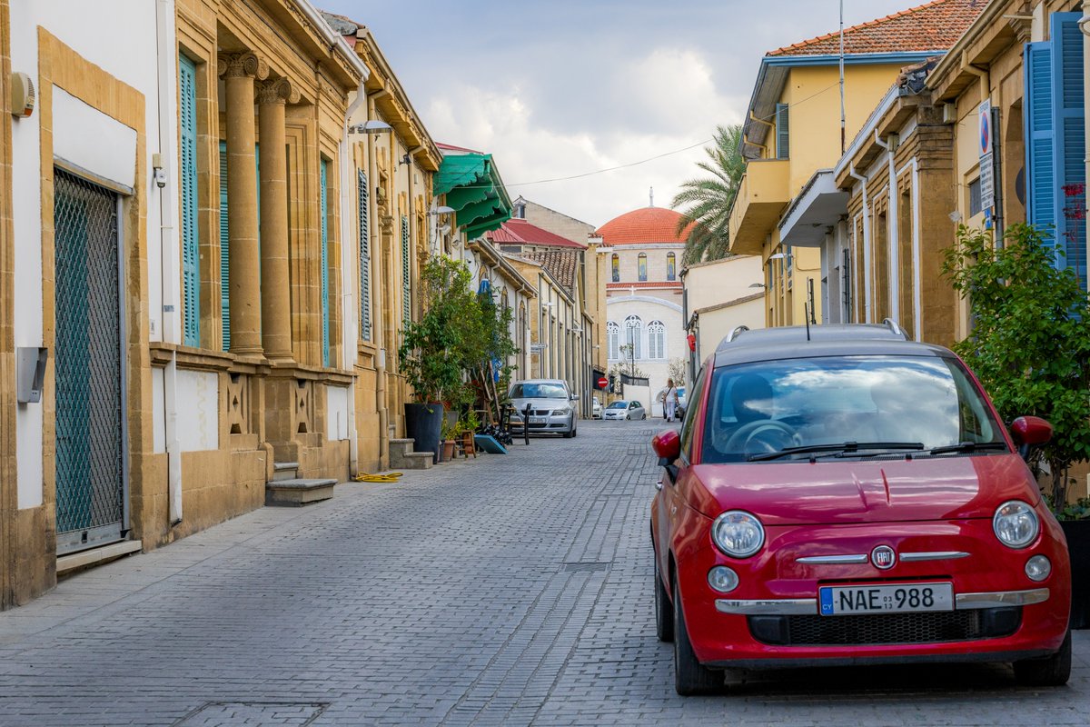 Me: just going for a walk. Also me: full-blown photo shoot 📸👒 #visitnicosia