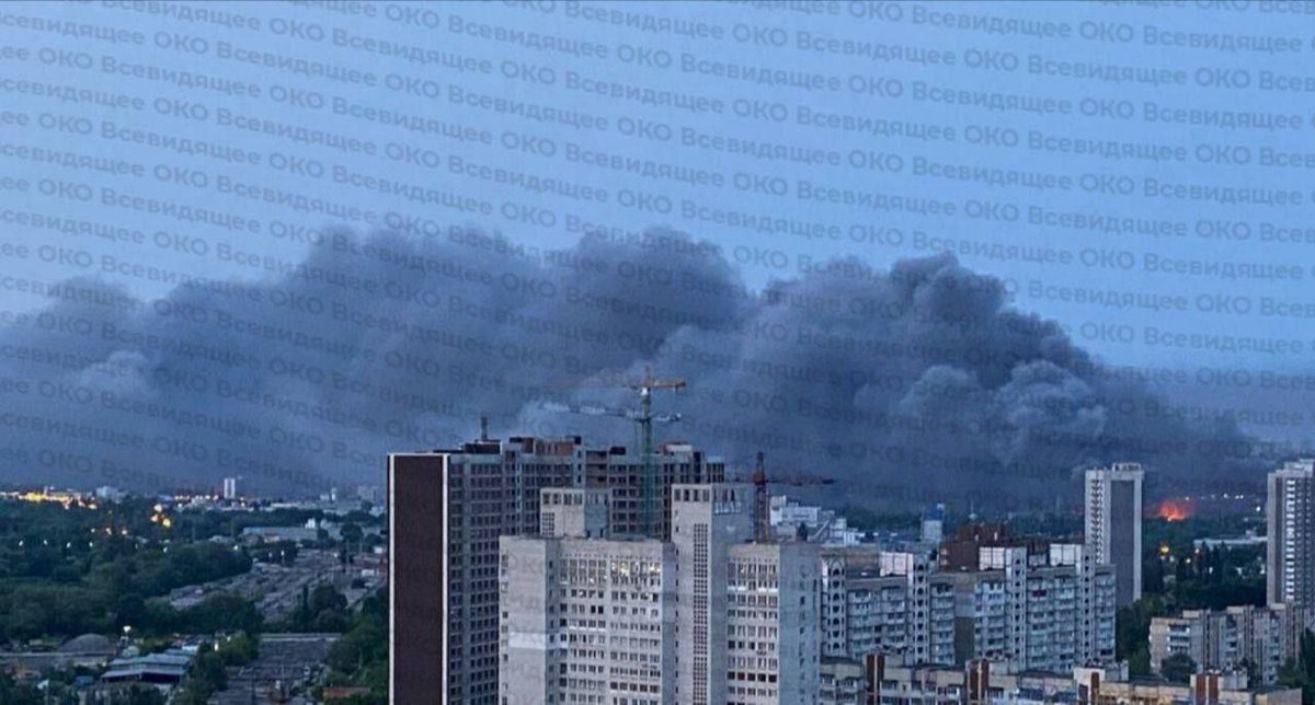 JayinKyiv's tweet image. The Trump still refuses to sanction Russia.

Kyiv this morning.