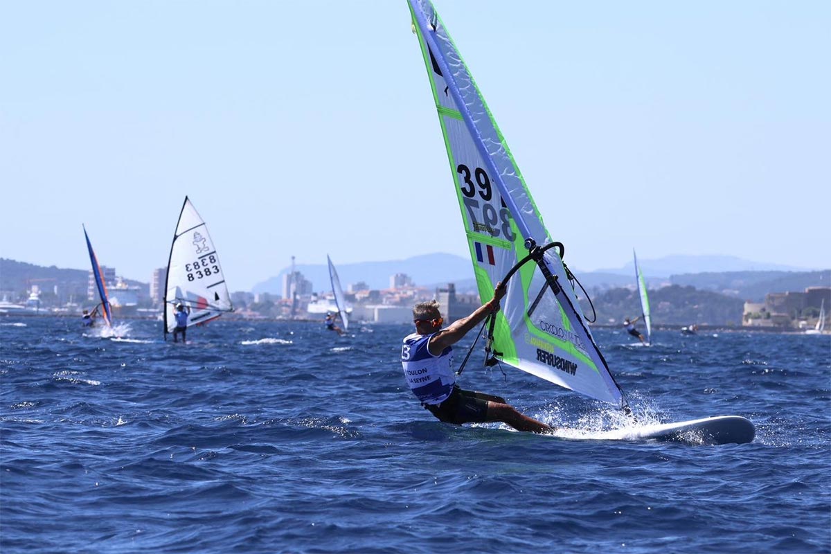 Une belle épreuve à Toulon
 
Plus d’infos sur Windsurfjournal.com 👉 tinyurl.com/2v33h4f4

#NationalWindsurferFrance #WindsurferClassFrance #Toulon #Windsurfjournal