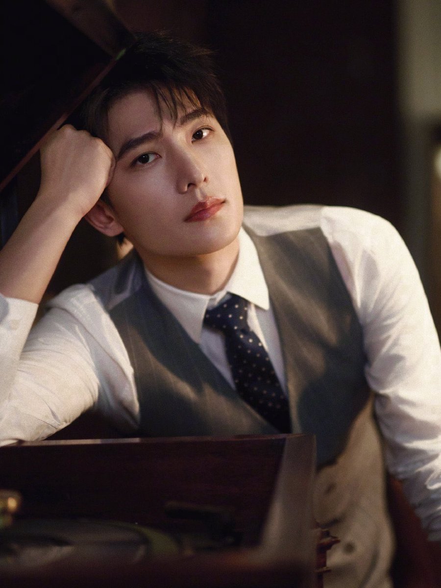 ปวดหัวเรื่องใครหรอ 😏 <a href="/yangyangwishx/">ฟาน สเต</a>