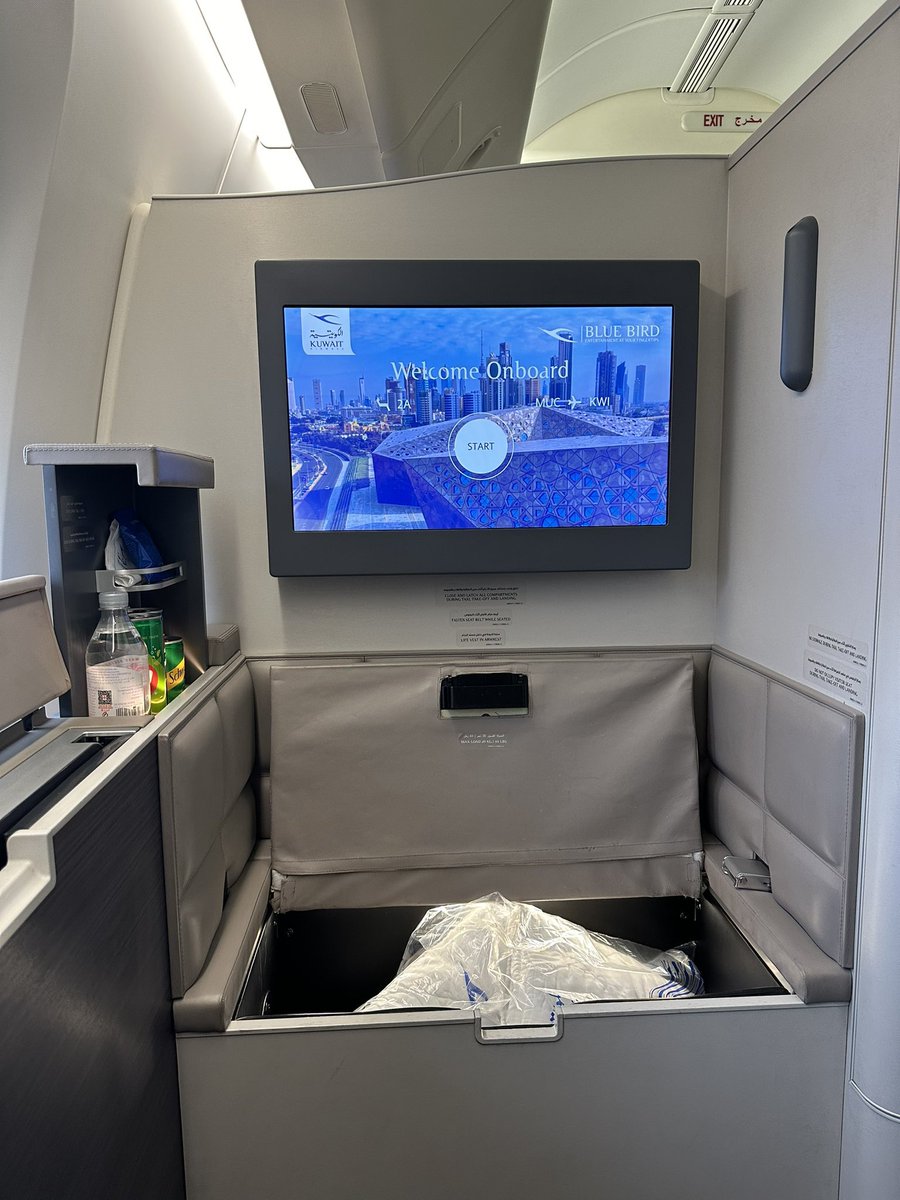 نستودعكم الله الذي لا تضيع ودائعة      

 رحلة علاج 📑