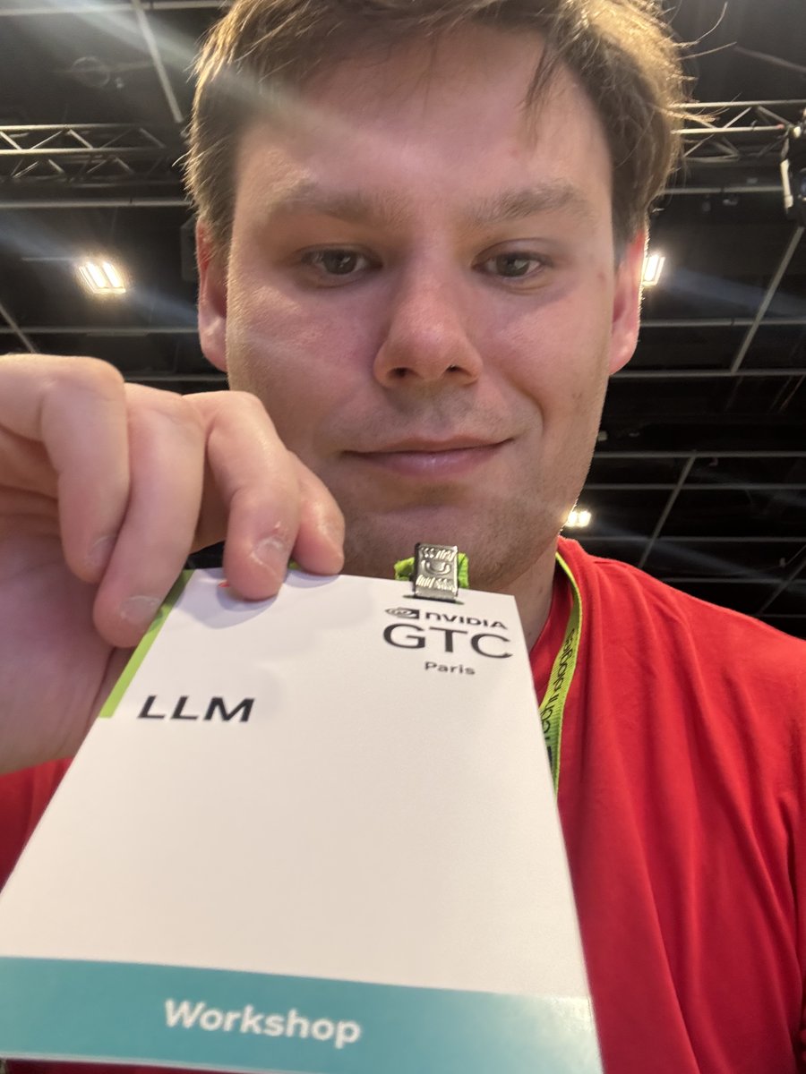 fr3akpl's tweet image. The first day of the @NVIDIA GTC Paris 2025 has begun - and it&apos;s a workshop day!

I’m currently in the “Adding New Knowledge to LLMs” workshop - learning the complete pipeline for domain-specific LLM adaptation using NVIDIA NeMo.

We&apos;re talking about:
🟩 Building custom…