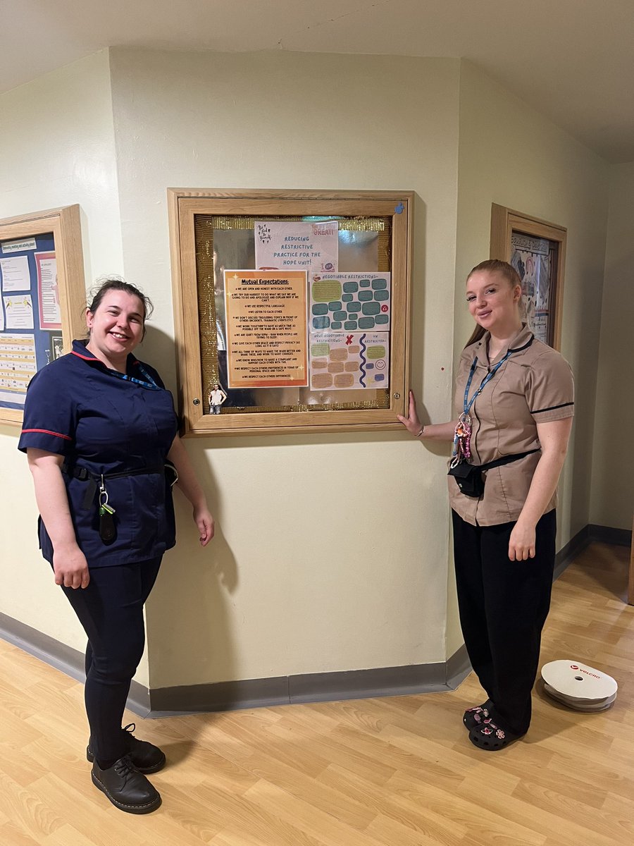 The noticeboard updates in Specialist Network continue, showing off all our reviews of restrictions and mutual expectations 
Thanks to Hope Unit’s lovely RRP champion Alyssa who made the board user friendly #penninecarepeople
<a href="/CharGoodallRMN/">Charlotte Goodall</a> <a href="/NurseKTasker/">Kate Tasker 💙</a> <a href="/PennineCareNHS/">Pennine Care NHS FT</a>