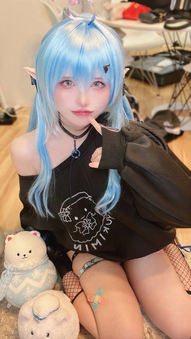Twitterのコスプレ画像36