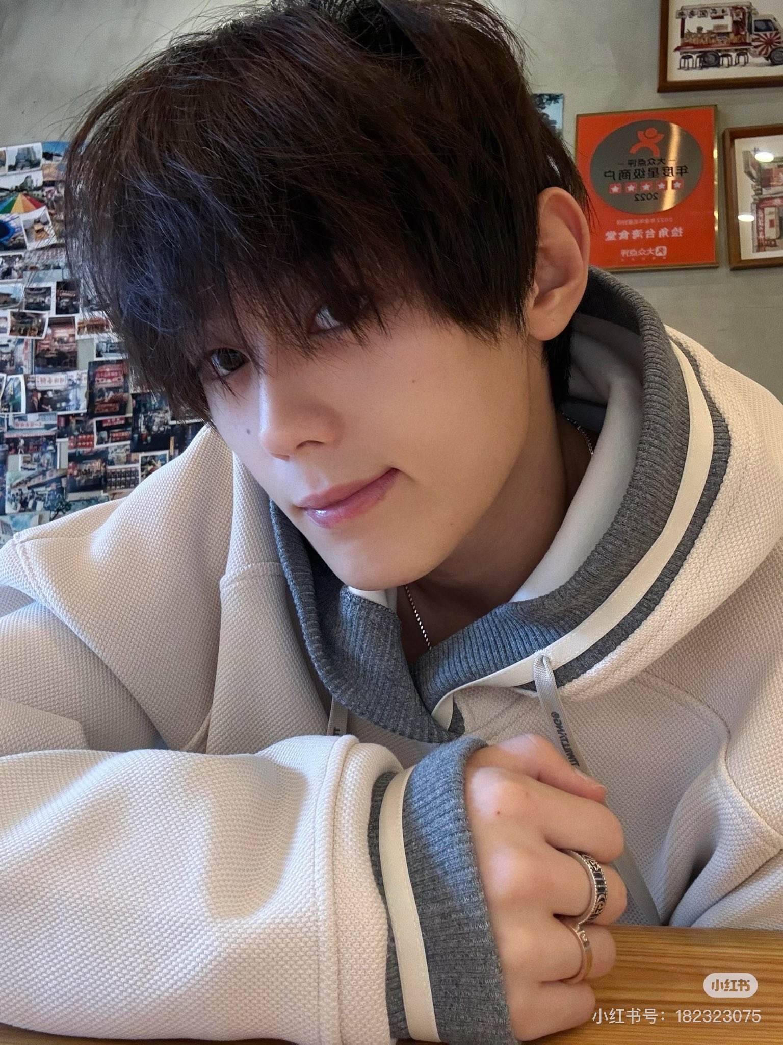 Hazushi : boy　写真集 𝑐ℎ𝑖ℎ𝑜. on X: 