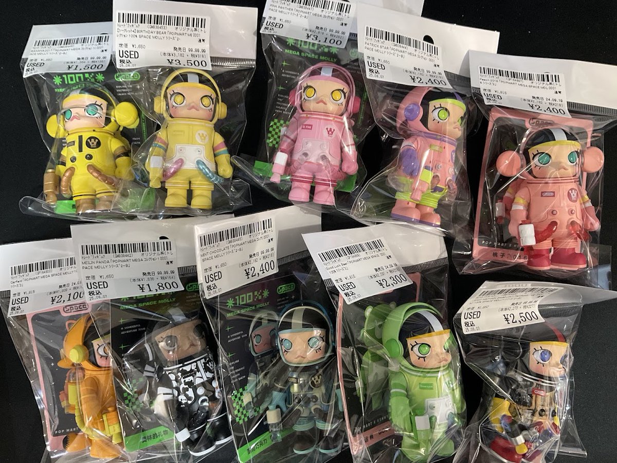 【フィギュア入荷情報】
POPMART MEGA コレクション 100% SPACE MOLLY シリーズ入荷いたしました‼️
コレクション性の高いPOPMARTのトレーディングフィギュアです！カラフルでkawaii！！😍
#駿河屋 #博多マルイ