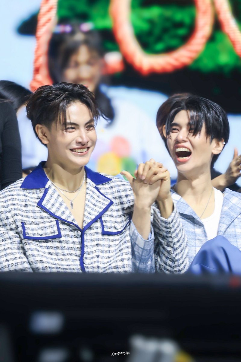 ʀɪᴄᴏ (@uaoaus2) on Twitter photo I already miss you💭💖
#LOLFanFest2025D1
#จุงดัง #JoongDunk
#จุงอาเชน #JoongArchen <a href="/ChenRcj/">อันโดรเมด้า ชุน</a>
#dunknatachai <a href="/dunknatachai/">dunknatachai</a> I already miss you💭💖
#LOLFanFest2025D1
#จุงดัง #JoongDunk
#จุงอาเชน #JoongArchen <a href="/ChenRcj/">อันโดรเมด้า ชุน</a>
#dunknatachai <a href="/dunknatachai/">dunknatachai</a>