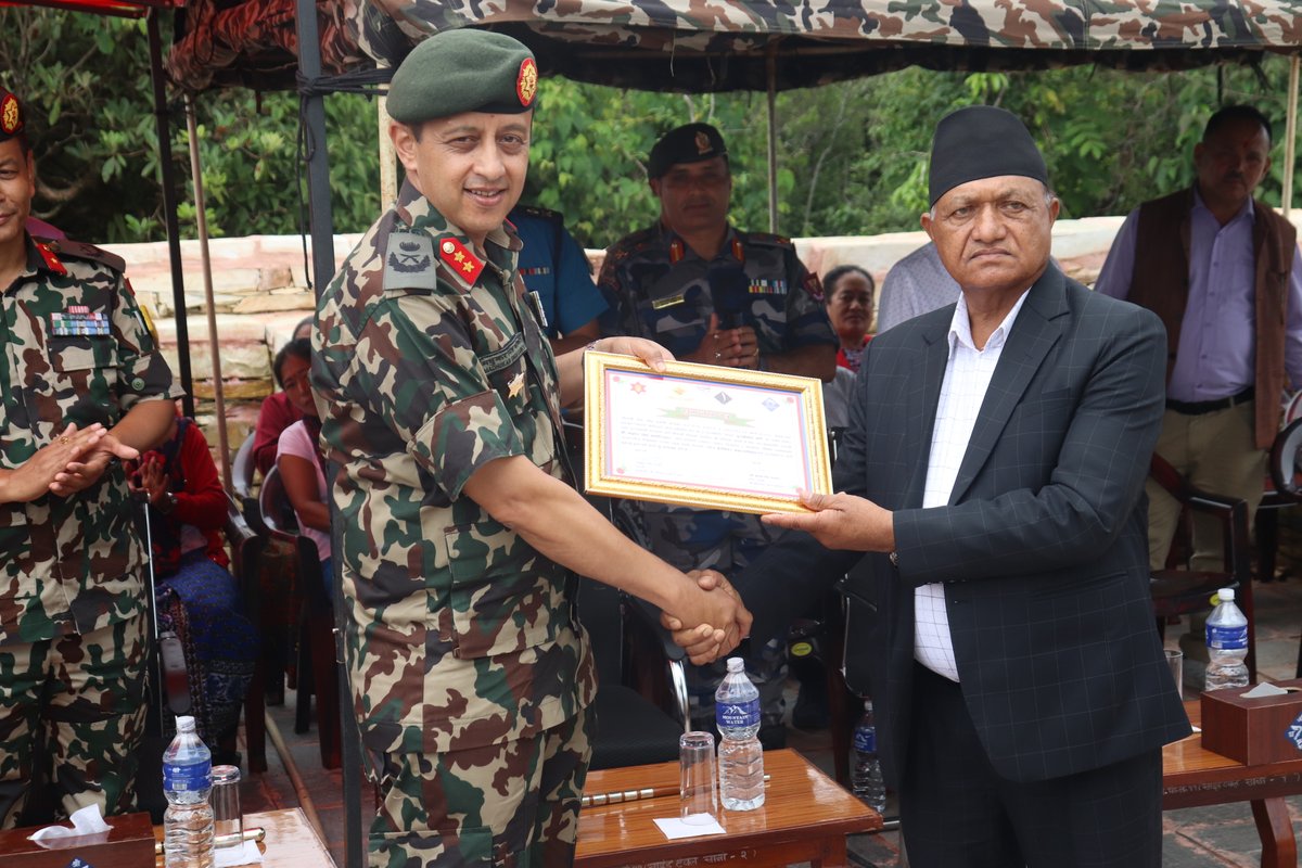 Nepali Army (@nepaliarmyhq) on Twitter photo рд╢рд┐рдШреНрд░ рдкреНрд░рднрд╛рд╡реА рдЖрдпреЛрдЬрдирд╛ (QIP) рдЕрдиреНрддрд░реНрдЧрдд рдЪрдгреНрдбреА рдкреНрд░рд╕рд╛рдж рдЧрдгрд▓реЗ рд▓рдордЬреБрдЩреНрдЧ, рдмреЗрд╕реАрд╢рд╣рд░-рек рд╕реНрдерд┐рдд рдРрддрд┐рд╣рд╛рд╕рд┐рдХ рдкреБрд░рд╛рдиреЛрдХреЛрдЯ рдЧрдвреАрдХреЛ рдорд░реНрдордд рд╕рдореНрднрд╛рд░ рддрдерд╛ рдкреБрдирд░реНрдирд┐рд░реНрдорд╛рдг рд╕рдореНрдкрдиреНрди рдЧрд░рд┐ рд╕реНрдерд╛рдиреАрдп рдкрд╛рд▓рд┐рдХрд╛рд▓рд╛рдИ рд╣рд╕реНрддрд╛рдиреНрддрд░рдг рдЧрд░реЗрдХреЛ рдЫ ред
#NepaliArmy #No3Bde #WesternDiv #ChandiPrasadBn #QIP рд╢рд┐рдШреНрд░ рдкреНрд░рднрд╛рд╡реА рдЖрдпреЛрдЬрдирд╛ (QIP) рдЕрдиреНрддрд░реНрдЧрдд рдЪрдгреНрдбреА рдкреНрд░рд╕рд╛рдж рдЧрдгрд▓реЗ рд▓рдордЬреБрдЩреНрдЧ, рдмреЗрд╕реАрд╢рд╣рд░-рек рд╕реНрдерд┐рдд рдРрддрд┐рд╣рд╛рд╕рд┐рдХ рдкреБрд░рд╛рдиреЛрдХреЛрдЯ рдЧрдвреАрдХреЛ рдорд░реНрдордд рд╕рдореНрднрд╛рд░ рддрдерд╛ рдкреБрдирд░реНрдирд┐рд░реНрдорд╛рдг рд╕рдореНрдкрдиреНрди рдЧрд░рд┐ рд╕реНрдерд╛рдиреАрдп рдкрд╛рд▓рд┐рдХрд╛рд▓рд╛рдИ рд╣рд╕реНрддрд╛рдиреНрддрд░рдг рдЧрд░реЗрдХреЛ рдЫ ред
#NepaliArmy #No3Bde #WesternDiv #ChandiPrasadBn #QIP