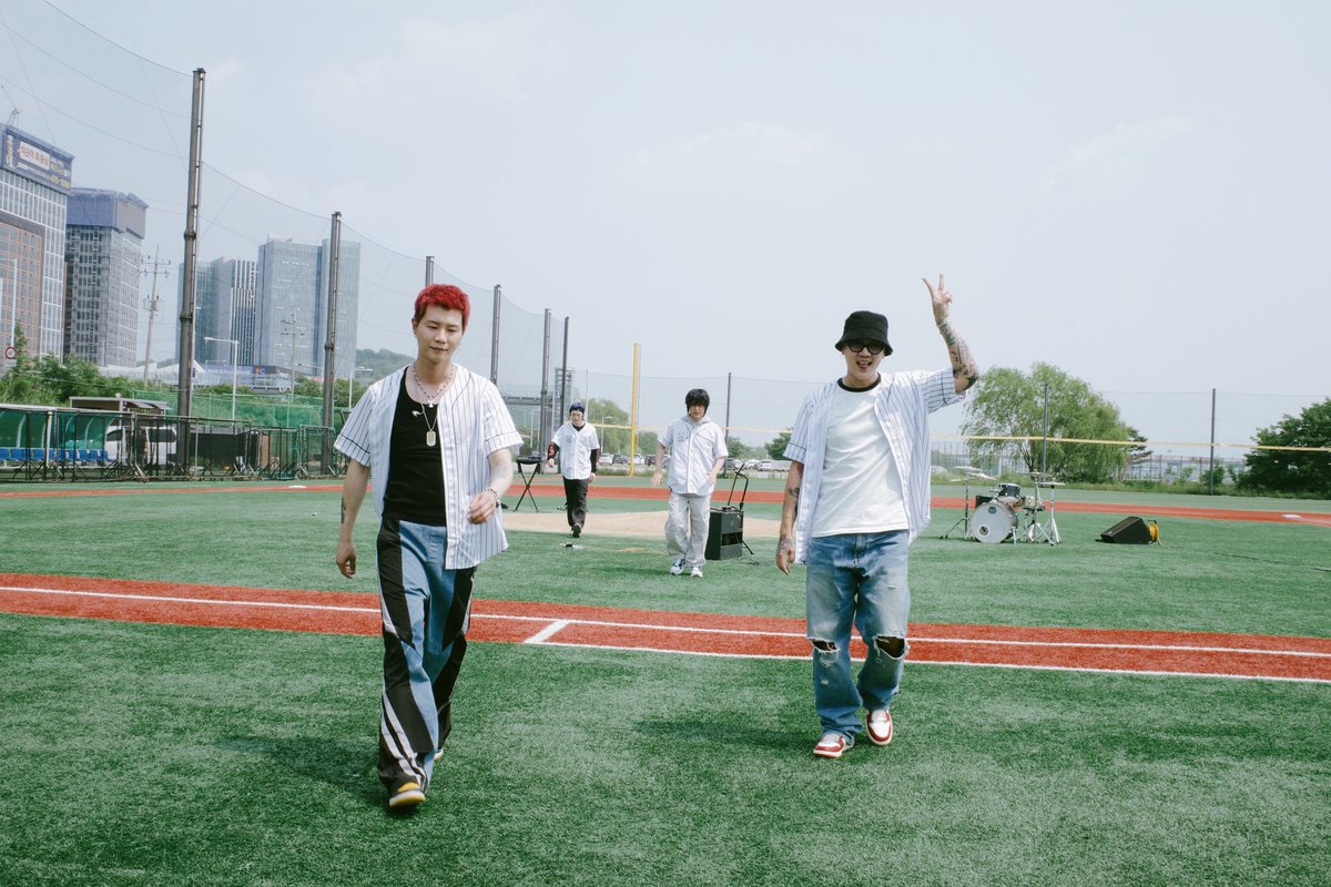 The_solutions1's tweet image. 들꽃 PERFORMANCE VIDEO

⚾️Behind Photo 2

#솔루션스
#THESOLUTIONS
#들꽃 #김성근의겨울방학 #들꽃야구