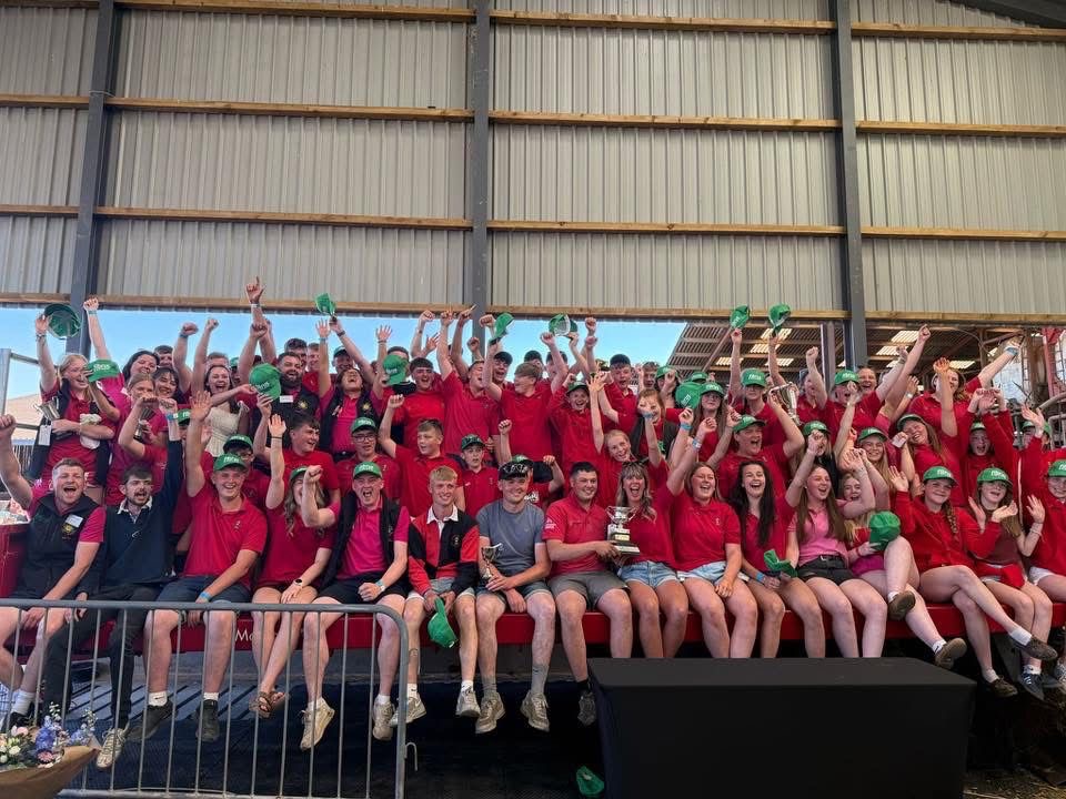 ernestcooktrust's tweet image. We're looking forward to welcoming Cumbria Young Farmers Club to Low Beckside Farm this weekend for the Northern Area Field Day 2025. 🍃
The occasion brings together seven counties to compete in over 55 rural events. Learn more:lanss.uk/events/norther…