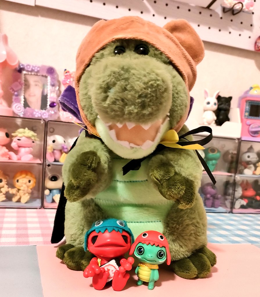 ruumin810's tweet image. 帰って部屋に入るとワーリーが遊びに来ていました✨
かわいいー❤️似合うー❤️
被り物っぽい子たちに集合してもらいました!
#ワーリー #モンスターファクトリー