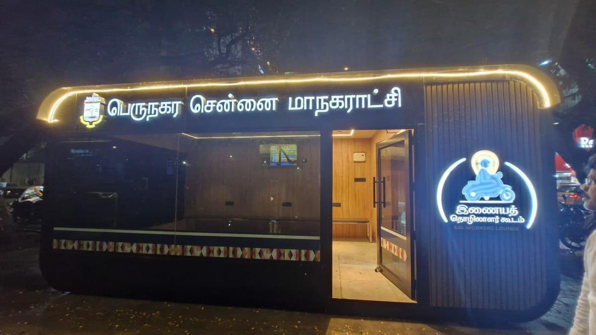 Greater Chennai Corporation's lounges for gig workers to be launched on June 11. Will come up at KK Nagar &amp; Anna Nagar initially and will have toilets, charger points and CCTVs.. #Chennai #GCC 
📸 : <a href="/THChennai/">The Hindu - Chennai</a>