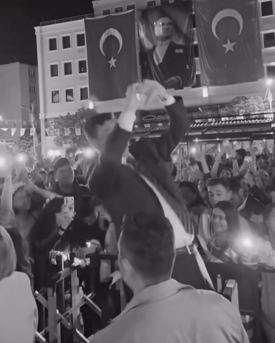 Seni hep güzel yüzünle hatırlayacağız